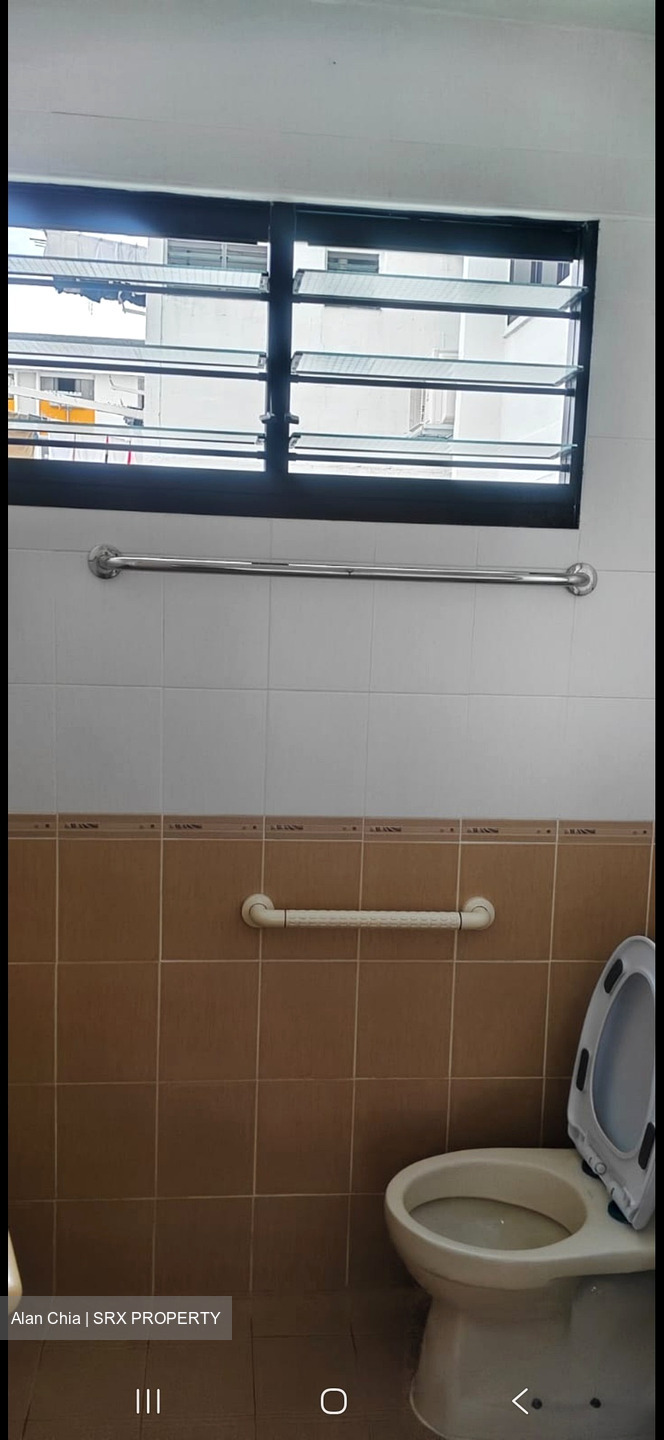 Blk 227 Bukit Batok Central (Bukit Batok), HDB 3 Rooms #576391241